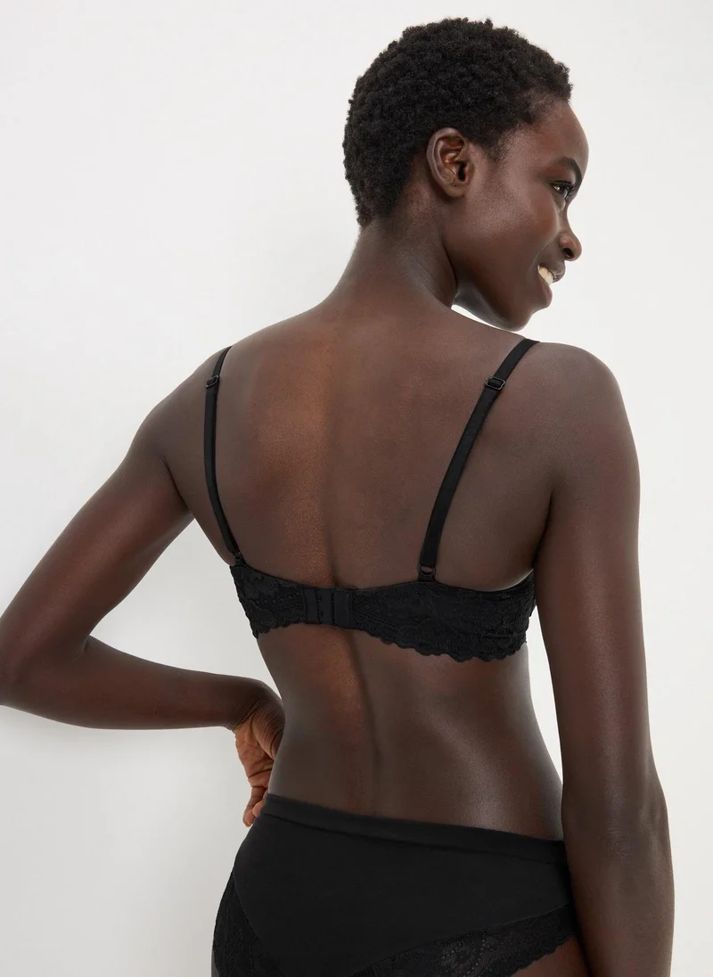 ماتلان حمالة صدر مبطنة سوداء